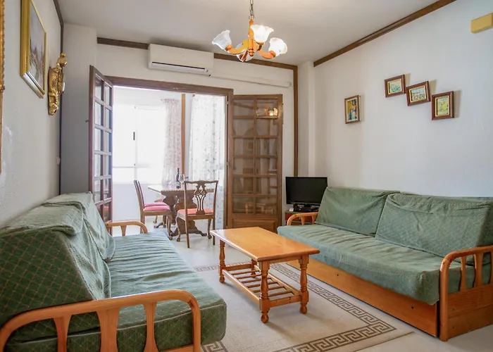 Apartment Gorgeous In Torrevieja